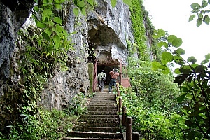 Trung Trang Cave